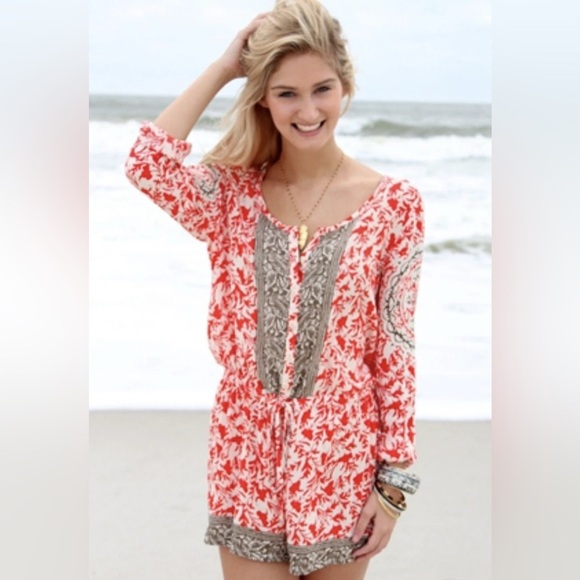 Free People Gardenia Combo Red White Floral Medallion Print Resort Romper Size S - Picture 11 of 11